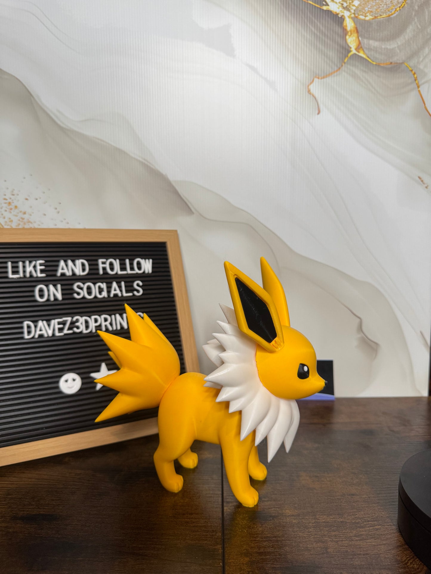 Jolteon Pokémon 3D Printed Figurine